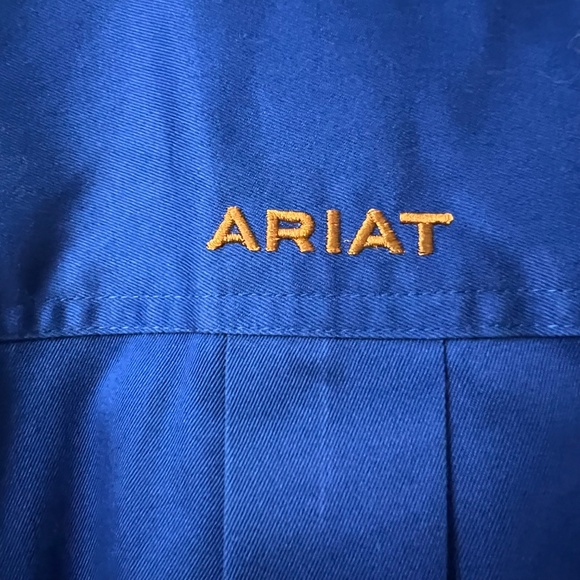 ARIAT Solid Twill Fitted Long Sleeve Shirt Button down Men’s Blue Size 2XL - Picture 4 of 13